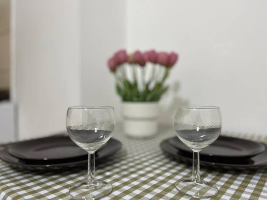 A13 Parliament Sunflower Cozy Apartment Boedapest Buitenkant foto