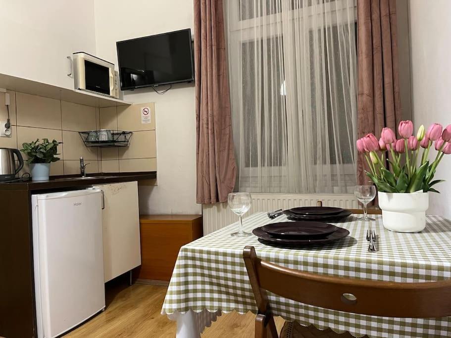 A13 Parliament Sunflower Cozy Apartment Boedapest Buitenkant foto