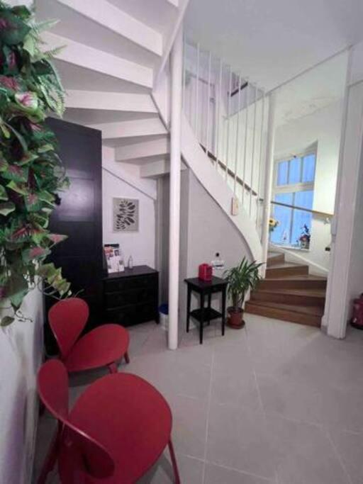 A13 Parliament Sunflower Cozy Apartment Boedapest Buitenkant foto